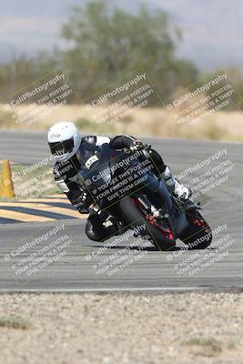 media/Oct-02-2025-Racers Edge (Thu) [[2c91cb6ab3]]/2-A Group/Session 3-Turn 7 (1130am)/